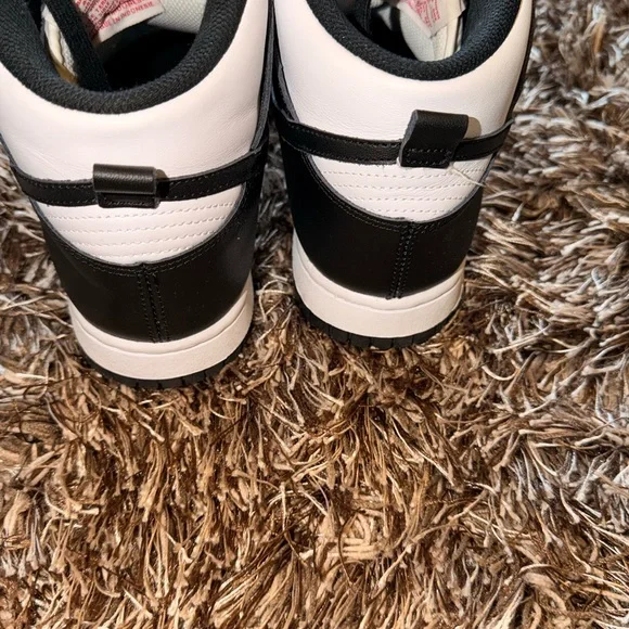 Nike Dunk High White and Black - Picture 3 of 6